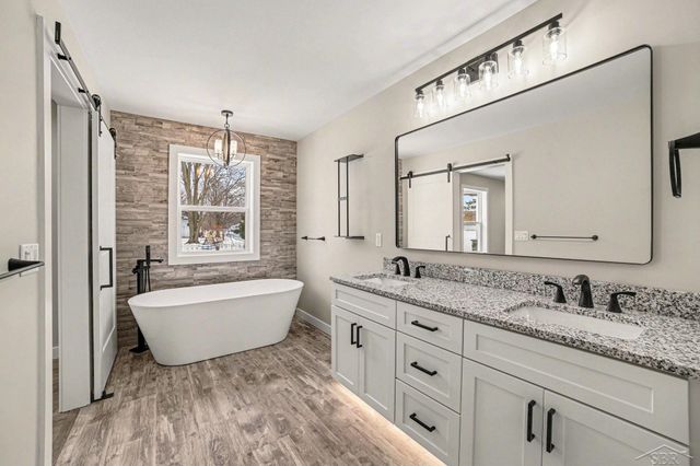 12095 Country Run Drive, Birch Run, MI 48415