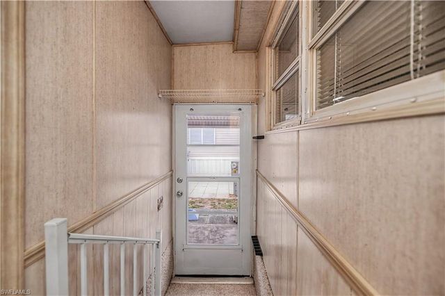 178 Caravan CIR, North Fort Myers, FL 33903