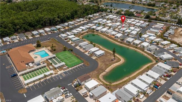 178 Caravan CIR, North Fort Myers, FL 33903