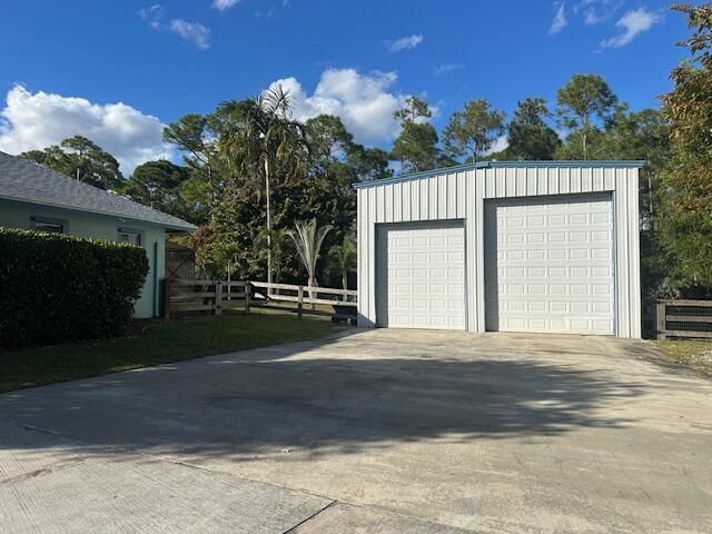 11666 SW Meadowlark Circle, Stuart, FL 34997