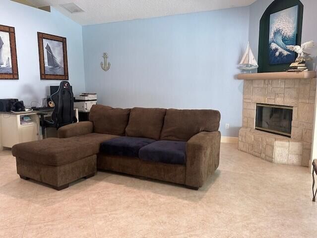 11666 SW Meadowlark Circle, Stuart, FL 34997