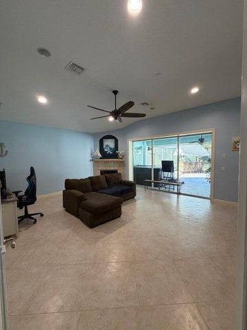 11666 SW Meadowlark Circle, Stuart, FL 34997