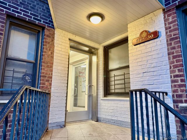 112-30 Northern Boulevard 2A, Corona, NY 11368