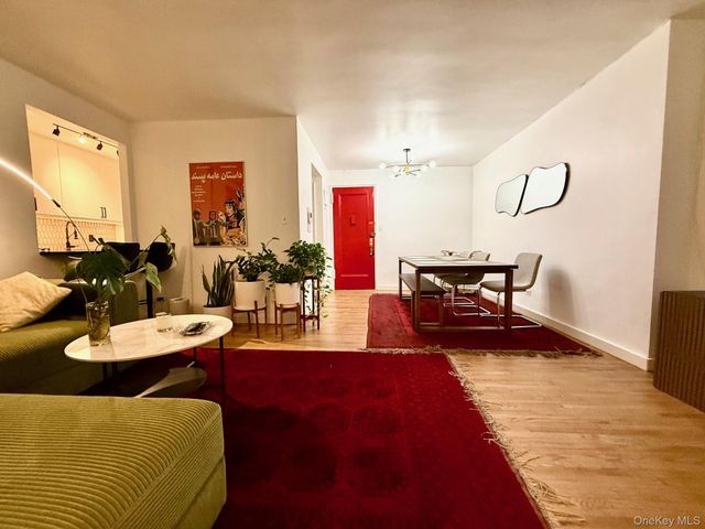 112-30 Northern Boulevard 2A, Corona, NY 11368