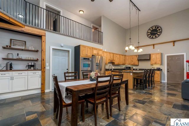 1139 Birch Avenue, Mankato, MN 56001