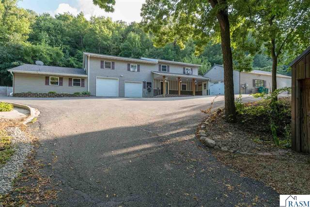 1139 Birch Avenue, Mankato, MN 56001