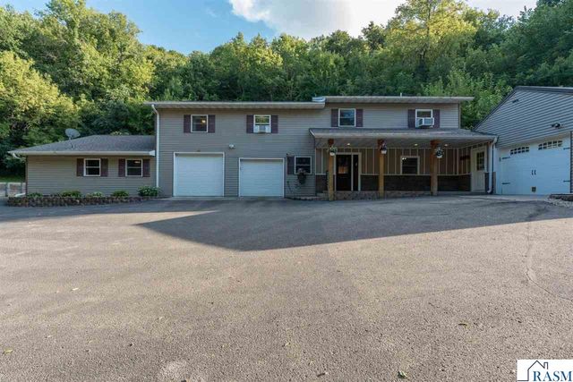 1139 Birch Avenue, Mankato, MN 56001