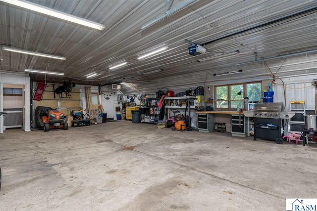 1139 Birch Avenue, Mankato, MN 56001