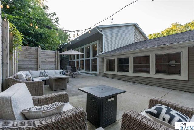 1139 Birch Avenue, Mankato, MN 56001