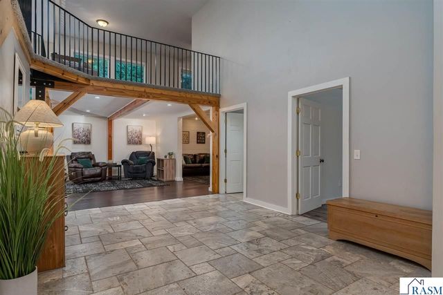 1139 Birch Avenue, Mankato, MN 56001