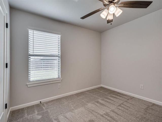 13608 Arrowhead Boulevard, Yukon, OK 73099