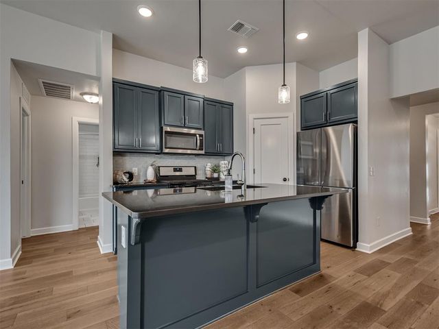 13608 Arrowhead Boulevard, Yukon, OK 73099