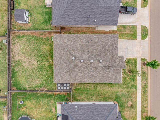 13608 Arrowhead Boulevard, Yukon, OK 73099