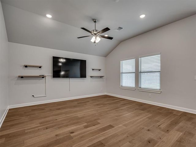 13608 Arrowhead Boulevard, Yukon, OK 73099