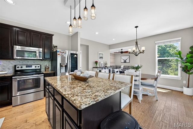 110 Little Tree Court, Wentzville, MO 63385