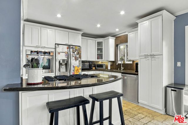 21824 San Miguel Street, Woodland Hills, CA 91364