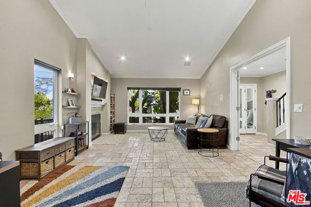 21824 San Miguel Street, Woodland Hills, CA 91364