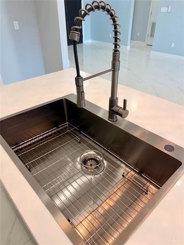 1348 13th Street, Alamo, TX 78516