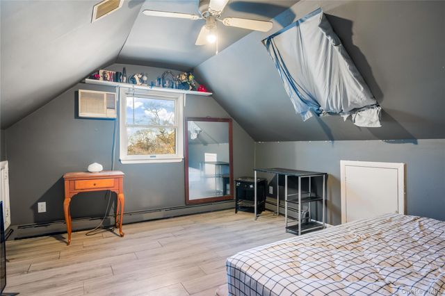 378 Mac Arthur Boulevard, Hauppauge, NY 11788