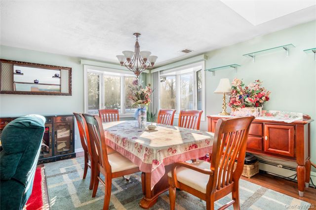 378 Mac Arthur Boulevard, Hauppauge, NY 11788