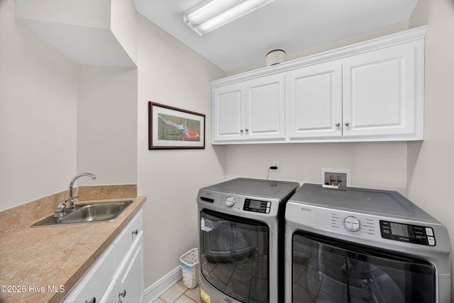 1055 Tide Ridge Drive, Holden Beach, NC 28462