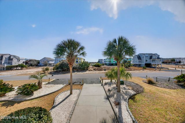 1055 Tide Ridge Drive, Holden Beach, NC 28462