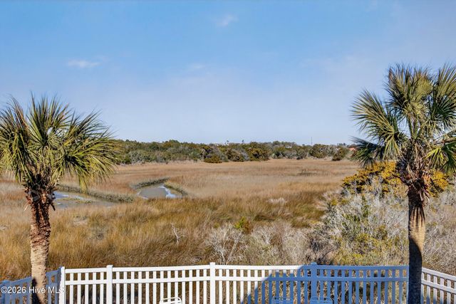 1055 Tide Ridge Drive, Holden Beach, NC 28462
