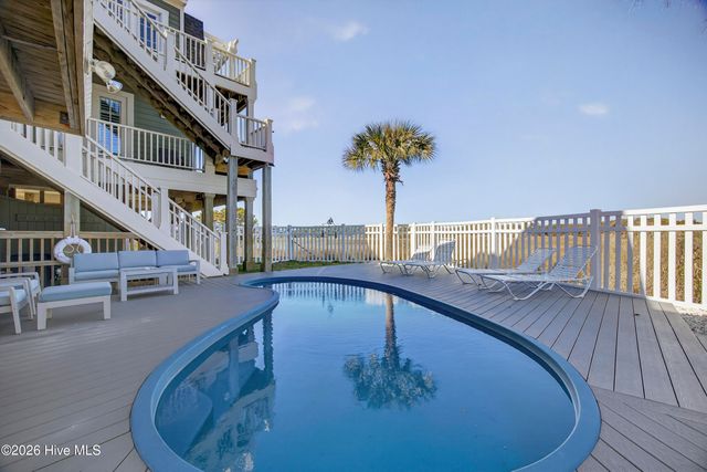 1055 Tide Ridge Drive, Holden Beach, NC 28462