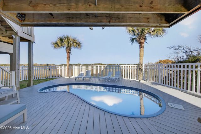 1055 Tide Ridge Drive, Holden Beach, NC 28462