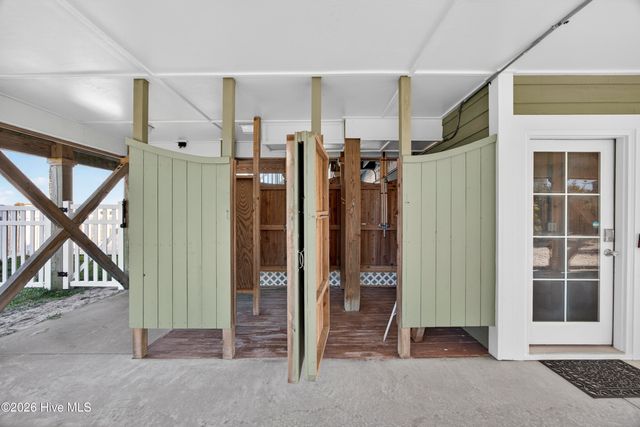 1055 Tide Ridge Drive, Holden Beach, NC 28462