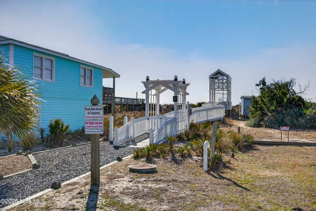 1055 Tide Ridge Drive, Holden Beach, NC 28462