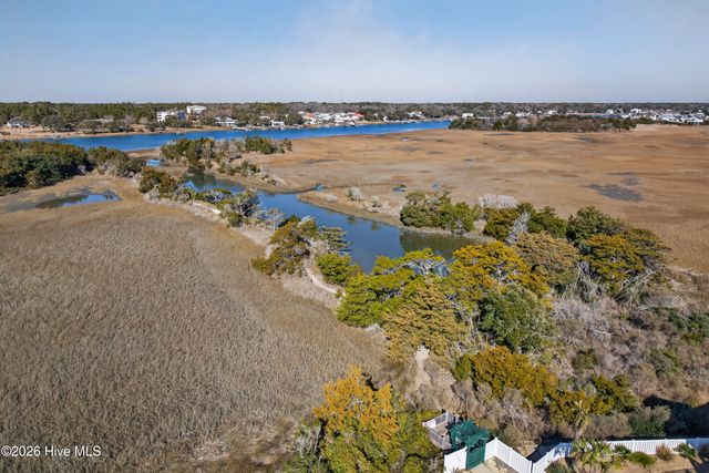 1055 Tide Ridge Drive, Holden Beach, NC 28462