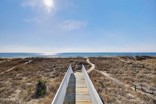 1055 Tide Ridge Drive, Holden Beach, NC 28462
