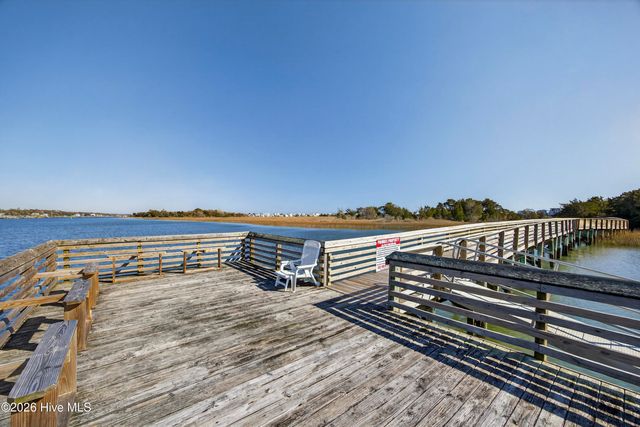1055 Tide Ridge Drive, Holden Beach, NC 28462