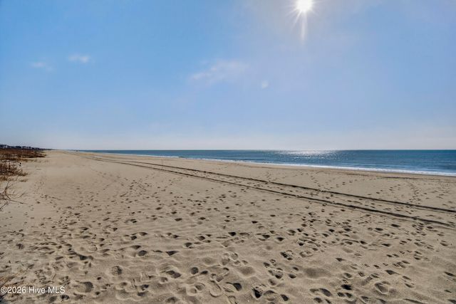 1055 Tide Ridge Drive, Holden Beach, NC 28462