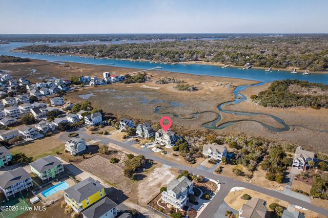 1055 Tide Ridge Drive, Holden Beach, NC 28462