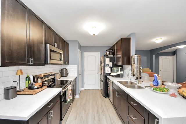 2430 Regatta Lane, Texas City, TX 77568