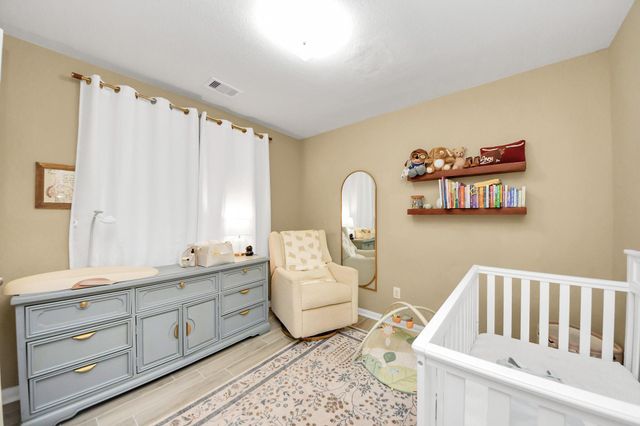 2430 Regatta Lane, Texas City, TX 77568