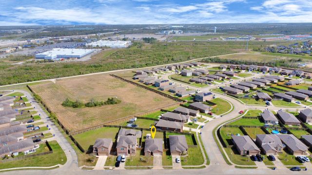 2430 Regatta Lane, Texas City, TX 77568