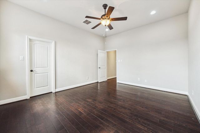 10306 Grape Creek Grove Lane, Cypress, TX 77433