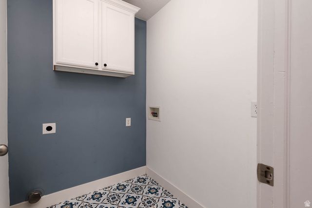 6787 W GREVILLEA LN, West Jordan, UT 84081