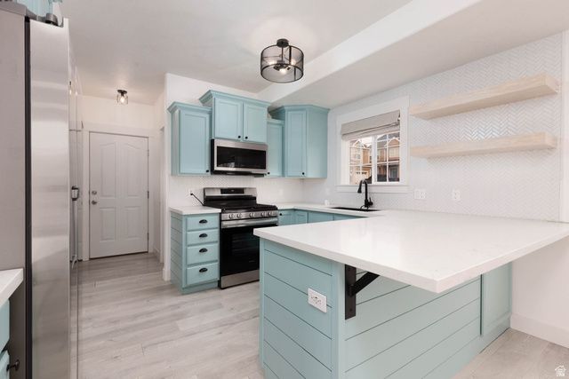 6787 W GREVILLEA LN, West Jordan, UT 84081