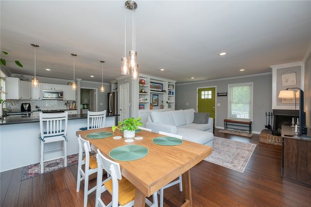 10 Meadowview Drive, Taylors, SC 29687