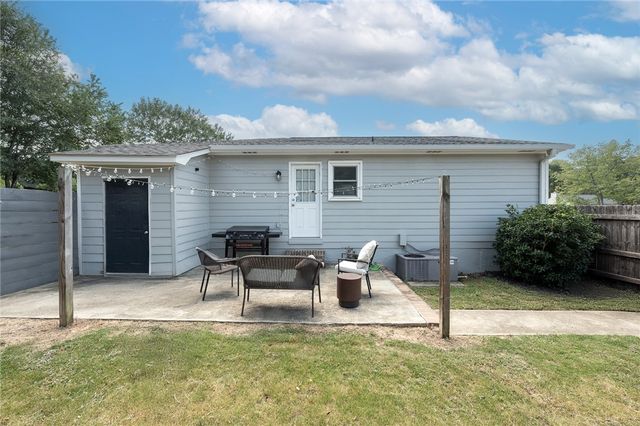 10 Meadowview Drive, Taylors, SC 29687