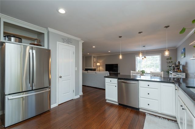 10 Meadowview Drive, Taylors, SC 29687