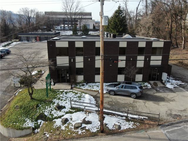 811 Boyd Ave, O'hara, PA 15238