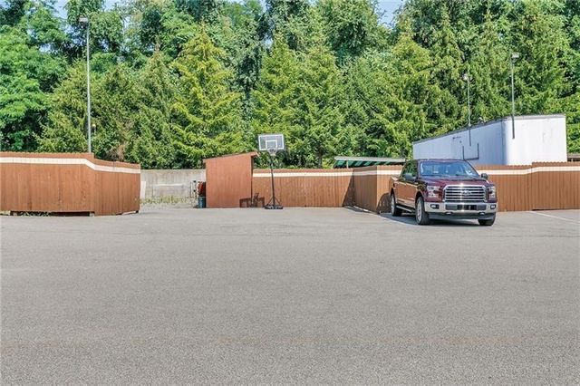 811 Boyd Ave, O'hara, PA 15238