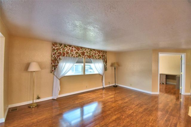 151 HOLIDAY LANE, Auburndale, FL 33823