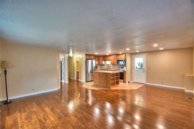 151 HOLIDAY LANE, Auburndale, FL 33823