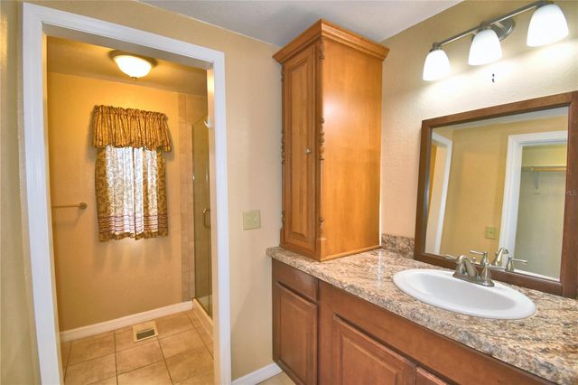 151 HOLIDAY LANE, Auburndale, FL 33823